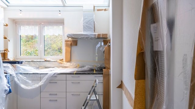 3 Ways You Can Do Kitchen Remodelling To Make Your Space Look Bigger